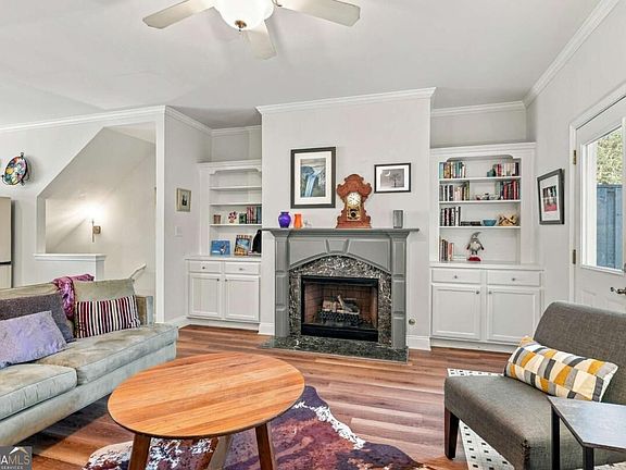 5th image of 3052 Lauren Parc Rd