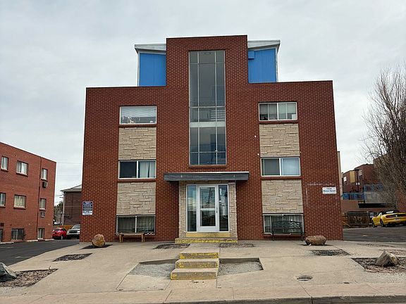 2nd image of 1434 Macon St APT 1