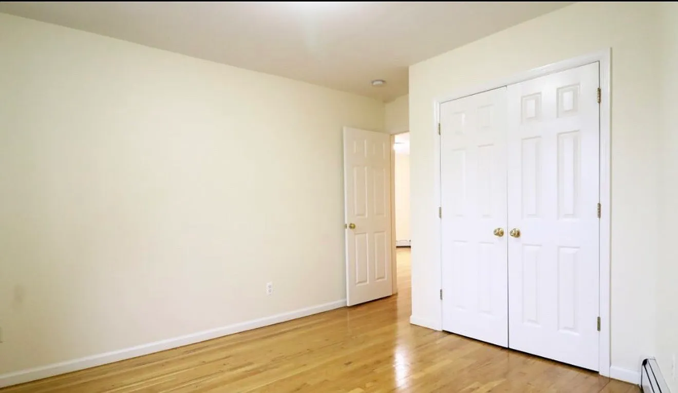 1 bed, 600 sqft, $1,900 — Photo 3