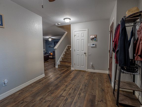 5th image of 6119 Spotters Ridge