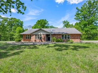 11683 Oak Hills Dr, Bentonville, AR 72712
