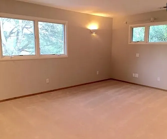 57 California Ave photo 1