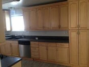 3rd image of 614 Camellia St