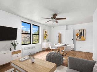 2534 Crescent St APT 3G, Long Island City, NY 11102