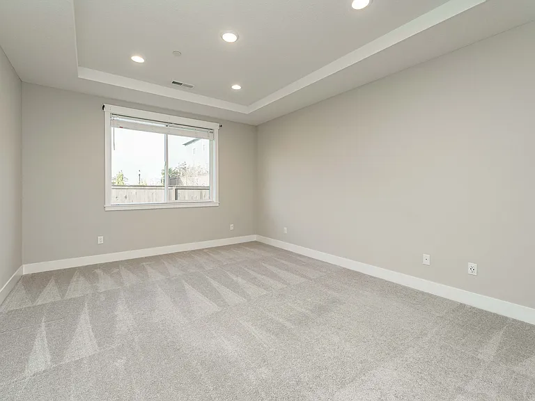 8989 N Kale Cir — Photo 26