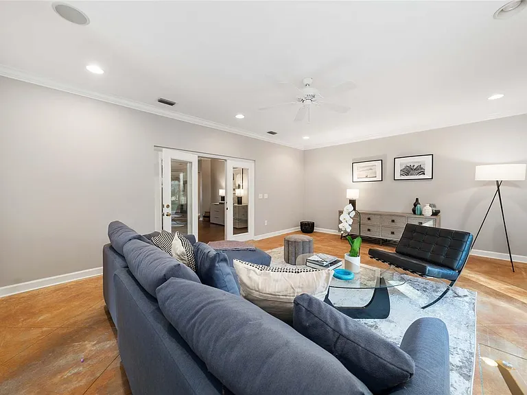 8120 NW 48th Ln — Photo 56