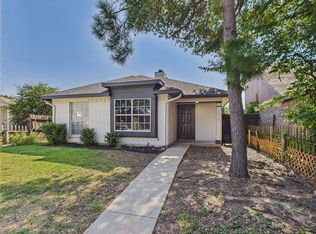 2716 Clayton Oaks Dr, Dallas, TX 75227