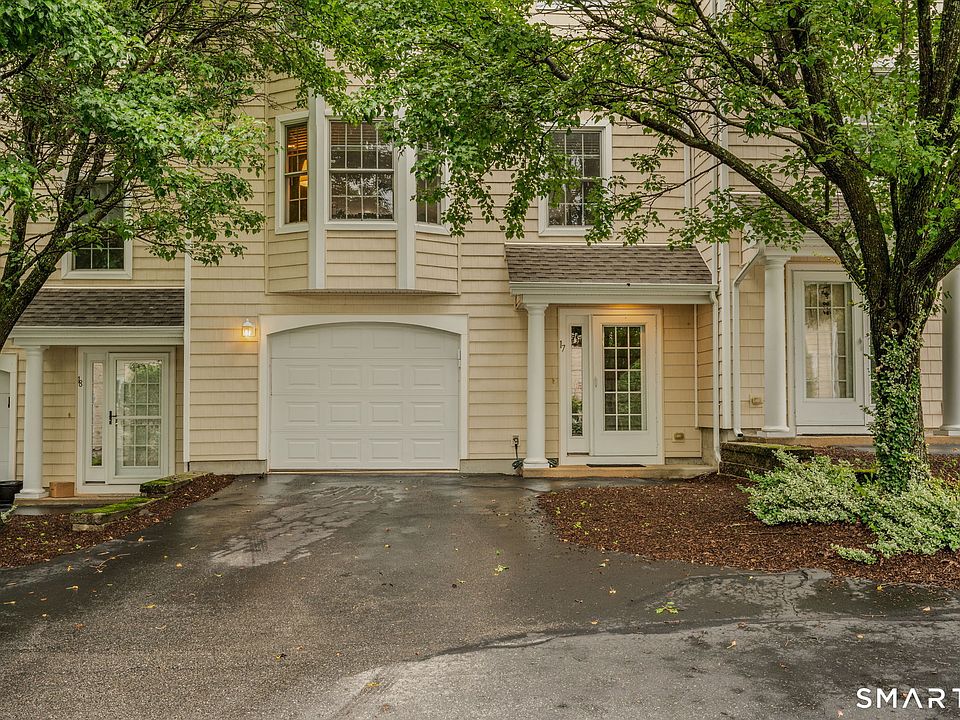 1st image of 17 Parkwoods Drive #17