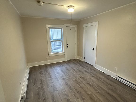 4th image of 45 River St #3
