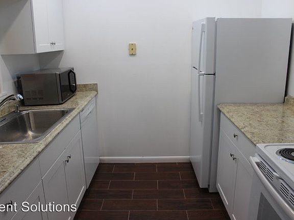 5th image of 9001 Tudor Dr #H209
