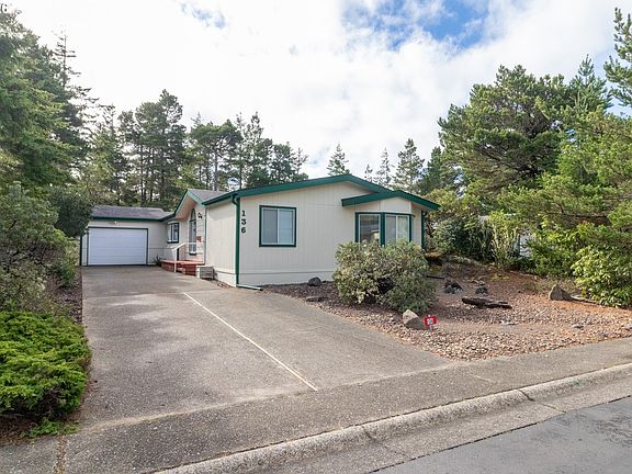 3rd image of 136 43rd Way