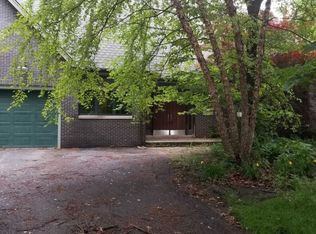 941 Chatfield Rd, New Lenox, IL 60451