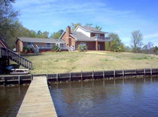 5517 Fish Camp Rd, Great Falls, SC 29055