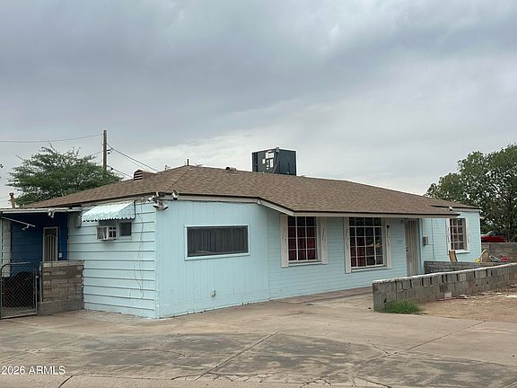 3rd image of 3117 W ROMA Avenue