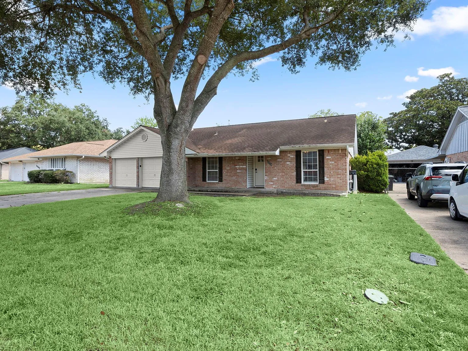 3 bed, 2.0 bath, 1530 sqft, $2,200 — Photo 2