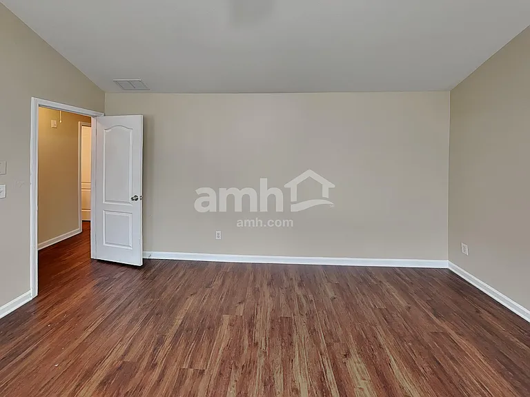 6903 Grand Hickory Dr — Photo 7