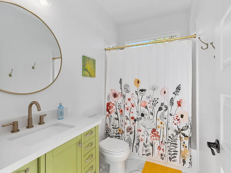 112 Wesley Ave NE #2 — Photo 7