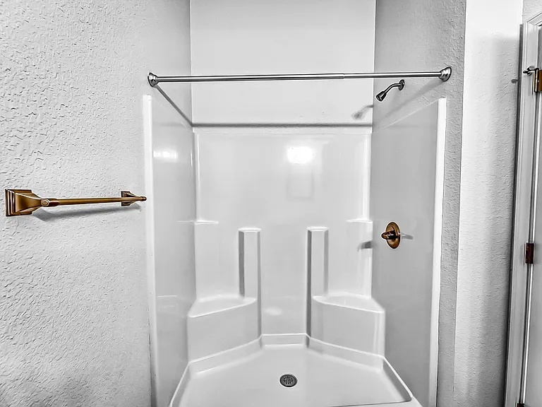 580 1st Ave N #206 — Photo 16
