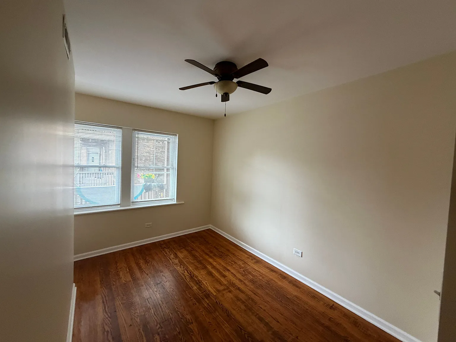 2 bed, $1,200 — Photo 3