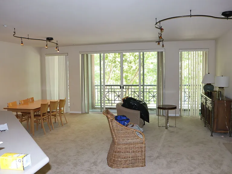 130 E San Fernando St #424 — Photo 6