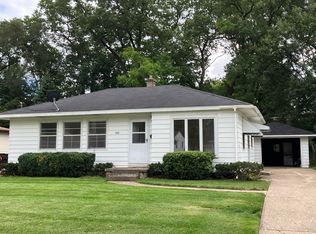 920 Walcott St SW, Wyoming, MI 49509