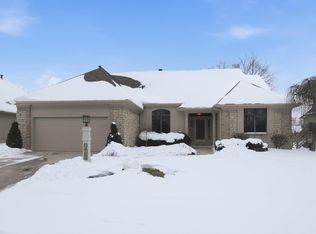 10630 Maple Springs Cv, Fort Wayne, IN 46845