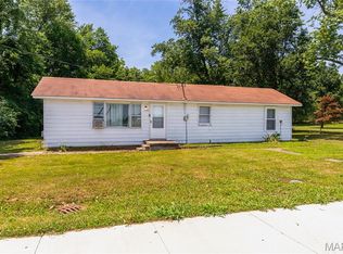 1399 N 7th St, Murphysboro, IL 62966