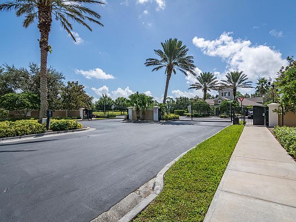 3rd image of 1576 Peregrine Cir Unit 107