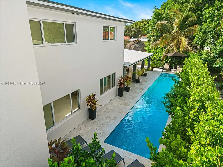 1651 SW 13th Ave — Photo 77