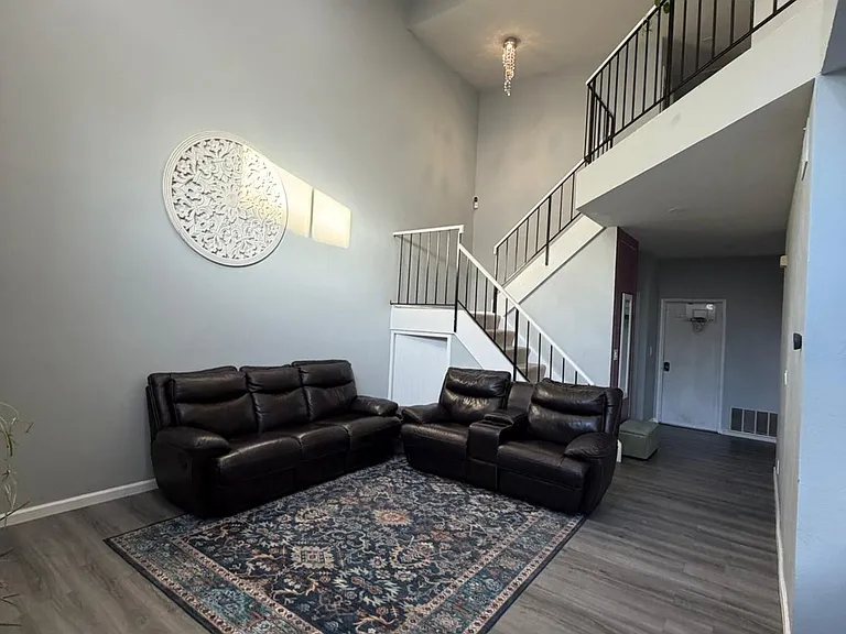 4799 Mendocino Ter — Photo 4