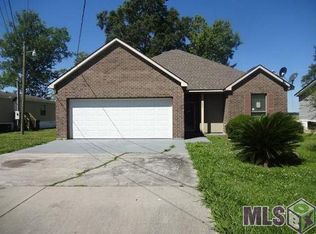 242 Evangeline Dr, Donaldsonville, LA 70346