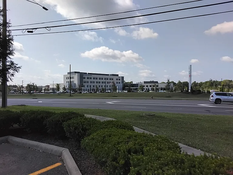 Kings Mills Mercy Hospital 10 minutes from house