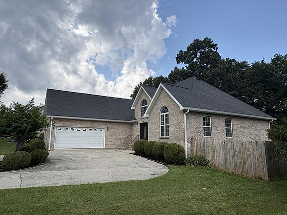 5th image of 2960 Old Walton Cir