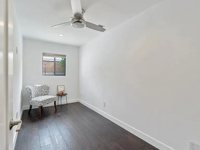 13940 Bermax Ave — Photo 19