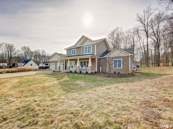 7103 W Walker Ln, Ellettsville, IN 47429