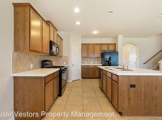 160 Beargrass Dr, Kyle, TX 78640