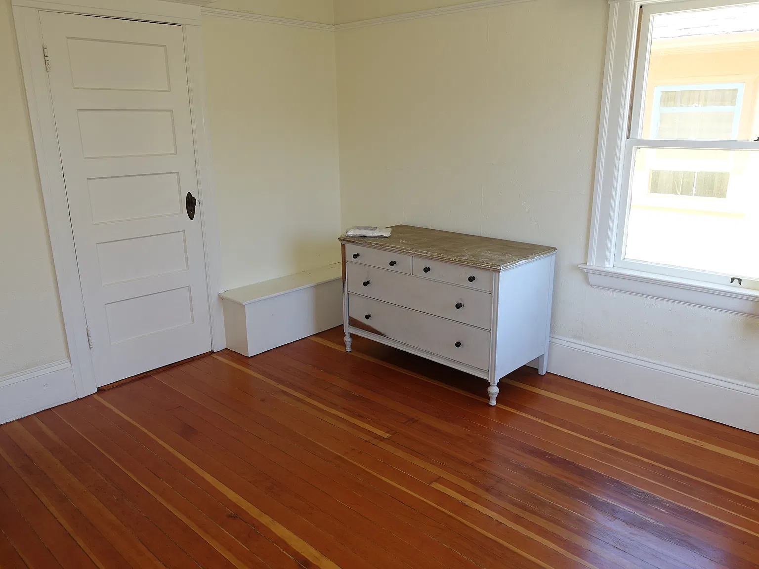 2339 Blake St — Photo 4