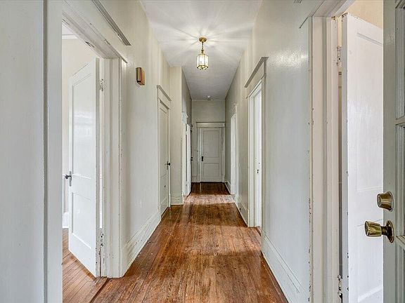 30th image of this home