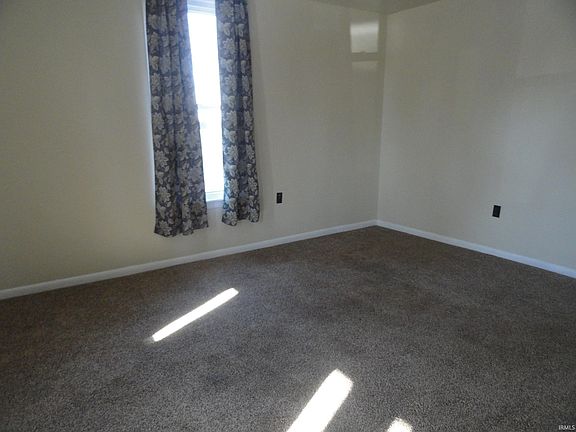 5th image of 6146 W 2nd St