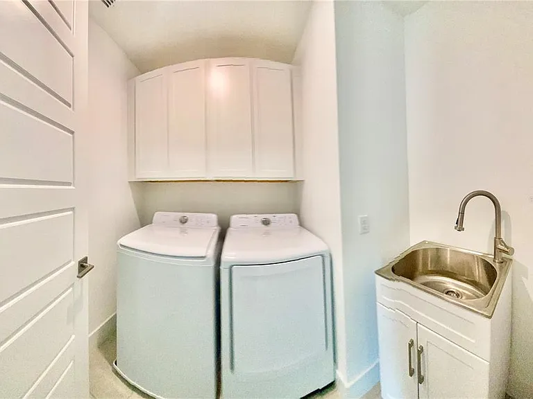 7206 Carrickbend Ln — Photo 44