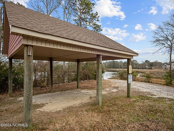 5th image of 102 Norine Drive LOT 2