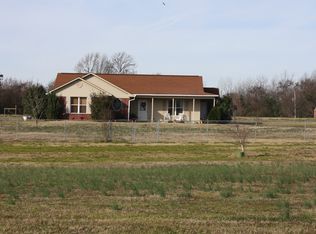 107 Short Rd, Nashville, AR 71852