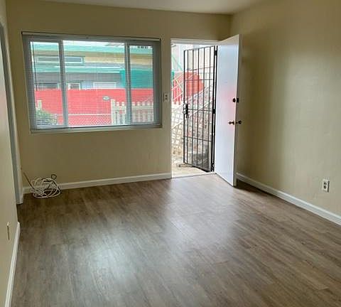 2nd image of 4485 Illinois St Unit 5