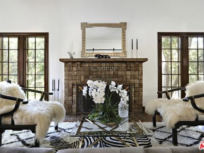 1546 N Fairfax Ave, Los Angeles, CA, 90046