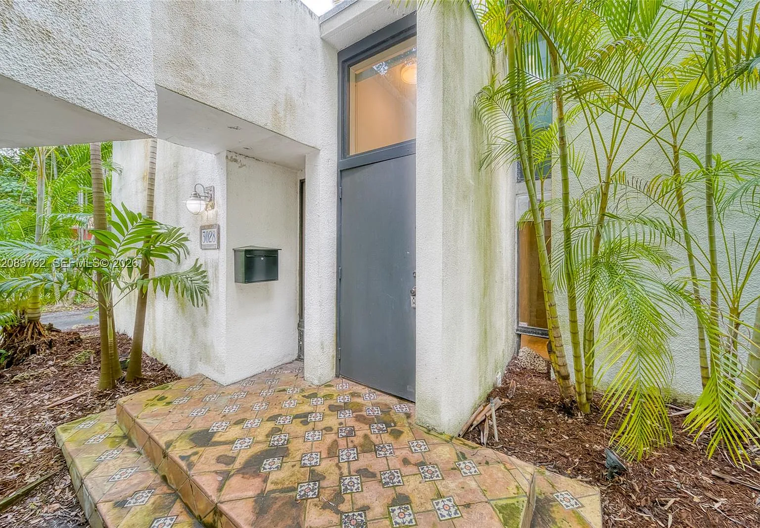 Lemontree Village Condo — Photo 3