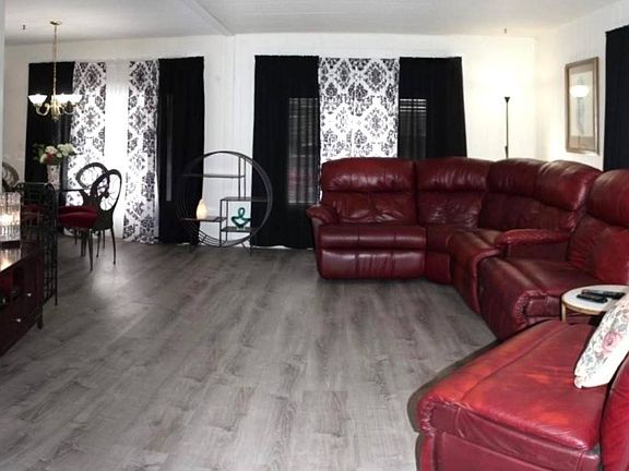 2nd image of 200 Burnett Ave #124