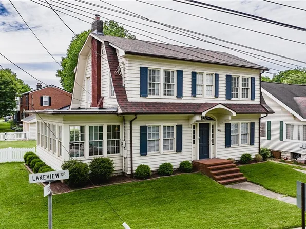 908 Lakeview Dr, Parkersburg, WV 26104