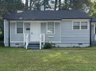805 Candlewood Dr, Kinston, NC 28501