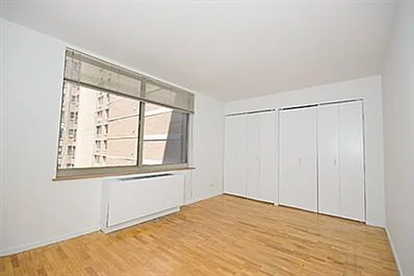 Rented by Green Home NY Realty LLC | media 4