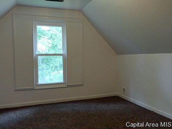 2nd image of 404 Newman St